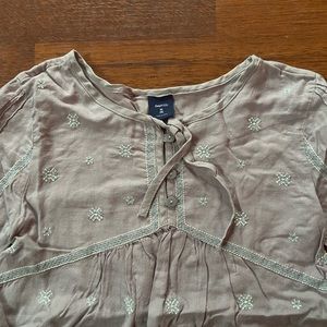 💕 Gap peasant blouse